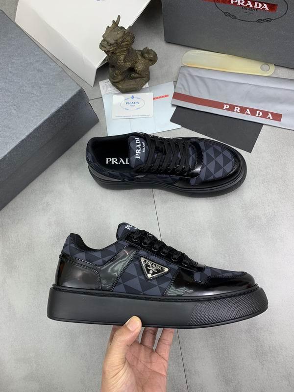 Prada Men's Shoes 580